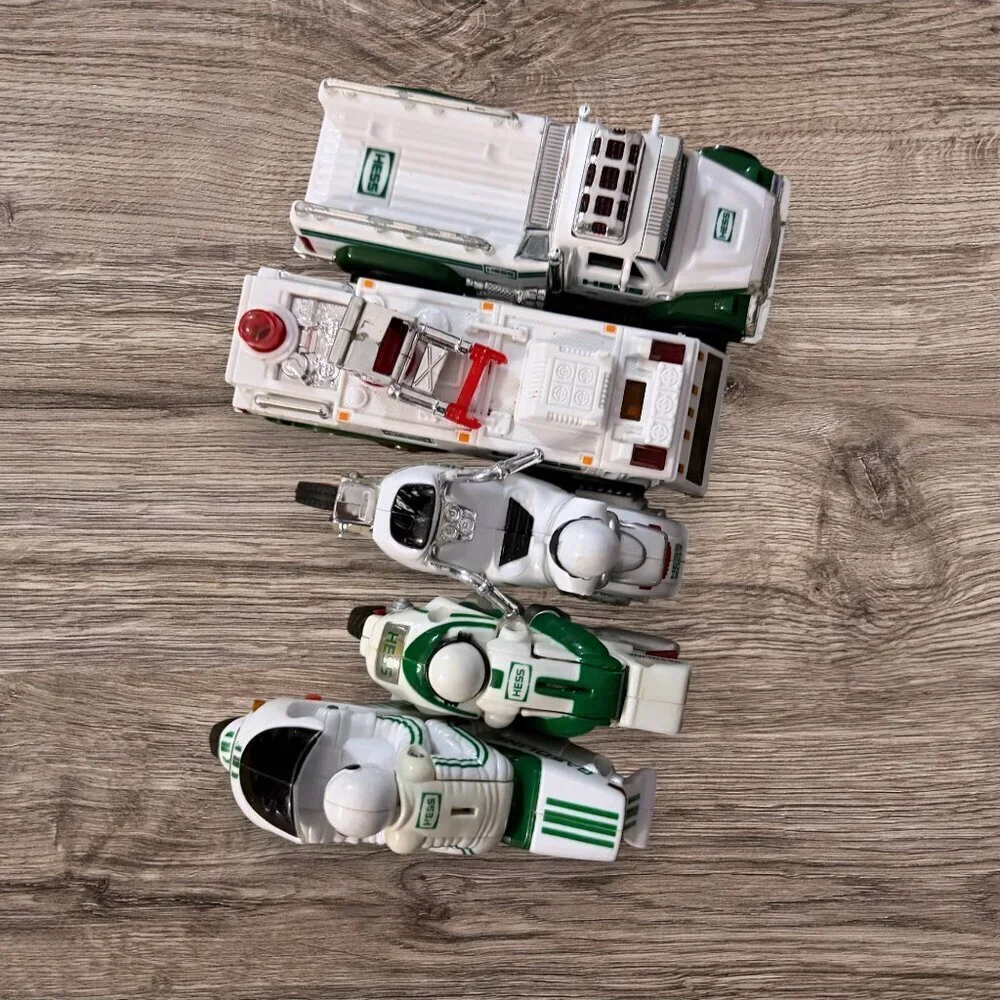 HESS Mini Vehicle Fleet Lot 1998 2004 2007 Motorcycle Fire Fuel Truck